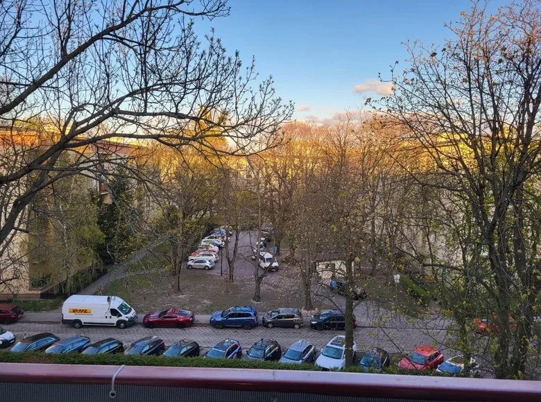 Квартира 1 комната 35 м² Варшава, Польша
