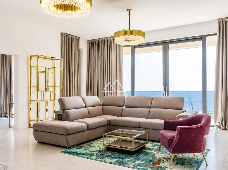 5 bedroom villa 524 m² Rijeka Rezevici, Montenegro