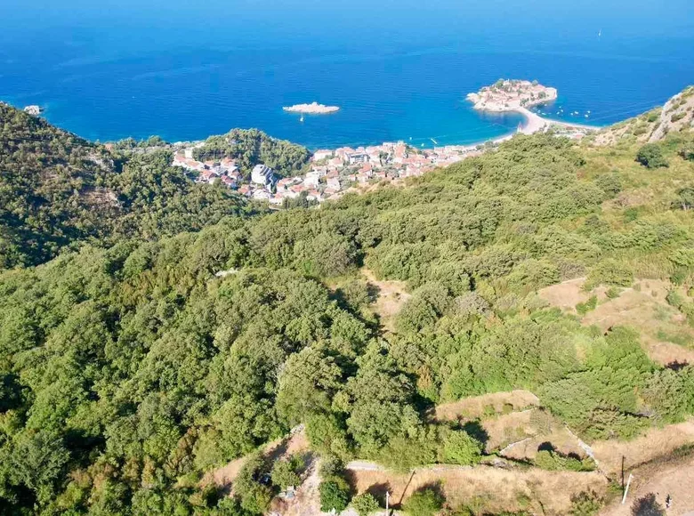 Land  Blizikuce, Montenegro