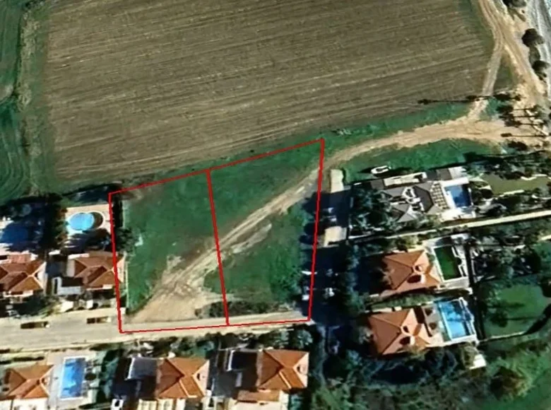 Land 2 820 m² Larnaca, Cyprus