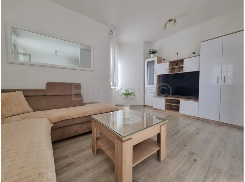 3 room apartment 71 m² Kastel Novi, Croatia