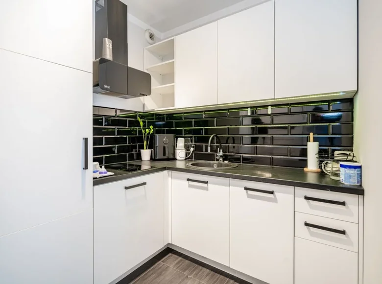 1 room apartment 27 m² Poznan, Poland