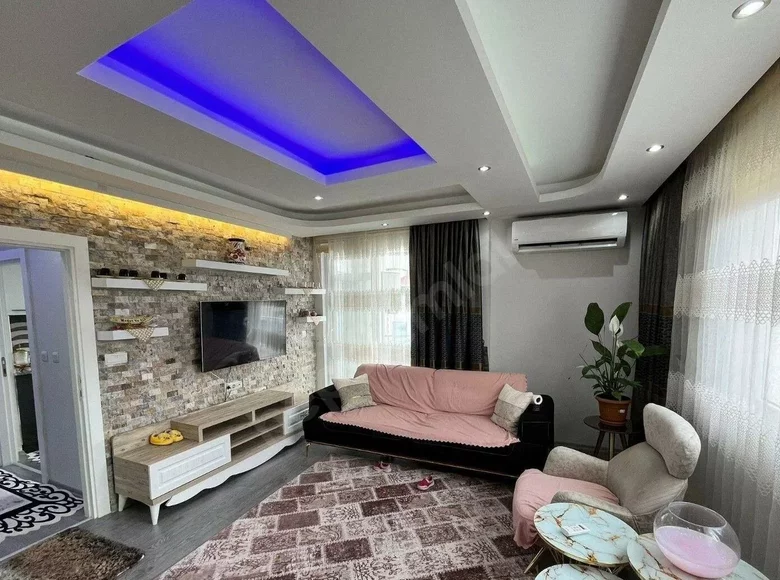 Mieszkanie 4 pokoi 140 m² Muratpasa, Turcja