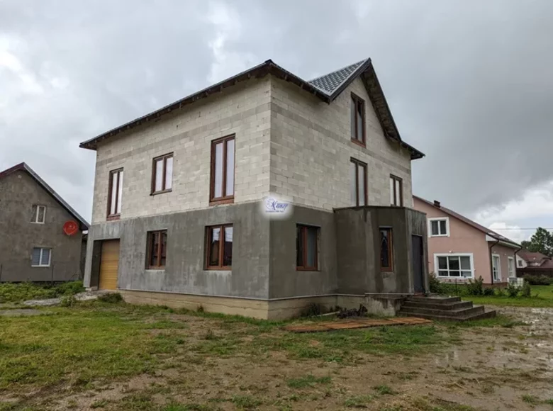 9 room house 336 m² Lugovoe, Russia
