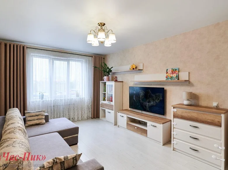 Mieszkanie 2 pokoi 61 m² Mińsk, Białoruś