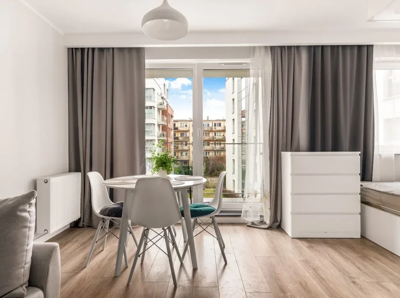 Kawalerka 2 pokoi 33 m² Gdańsk, Polska