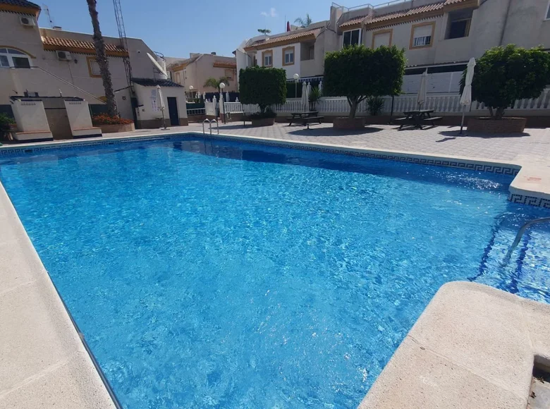 4 bedroom house  Torrevieja, Spain