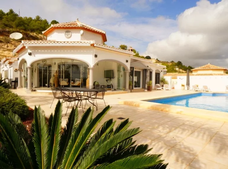 5 bedroom villa 262 m² Altea, Spain