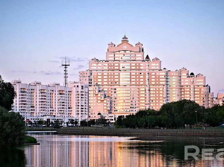 Apartamento 3 habitaciones 143 m² Minsk, Bielorrusia