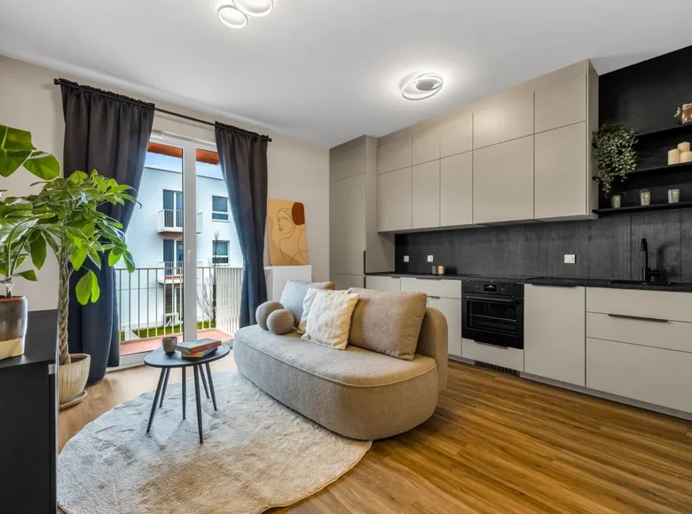 2 room apartment 38 m² Warsaw, Poland