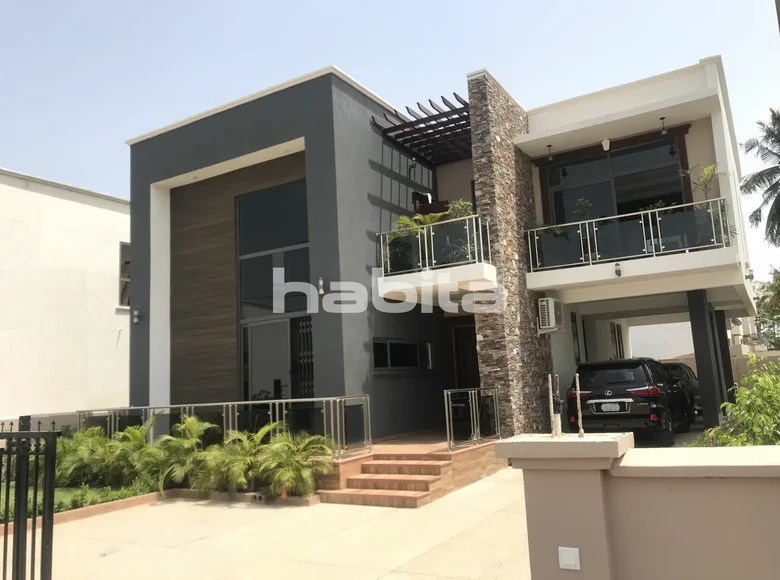 Haus 5 Zimmer 206 m² Achimota, Ghana