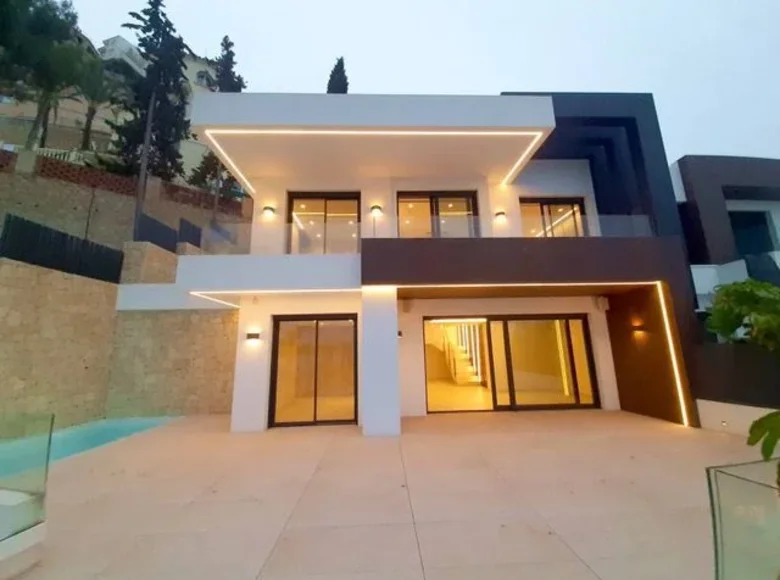 Villa de 4 dormitorios 176 m² Benidorm, Španjolska