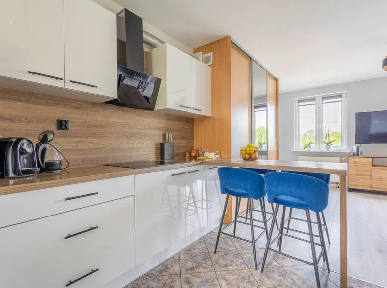 Квартира 1 комната 37 м² Варшава, Польша