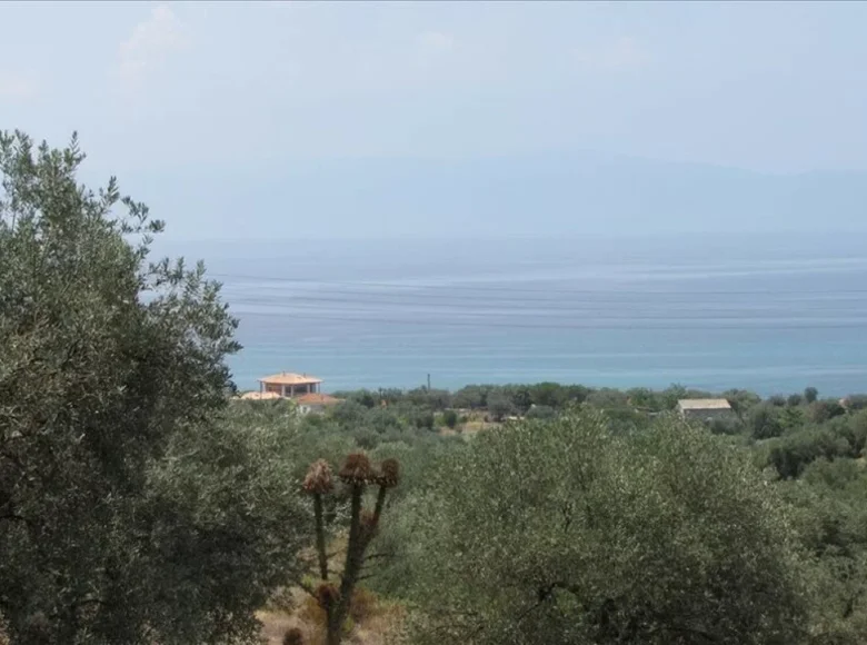 Land 1 room  Ouranoupoli, Greece