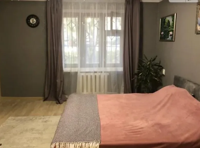 Mieszkanie 2 pokoi 59 m² Siewierodonieck, Ukraina