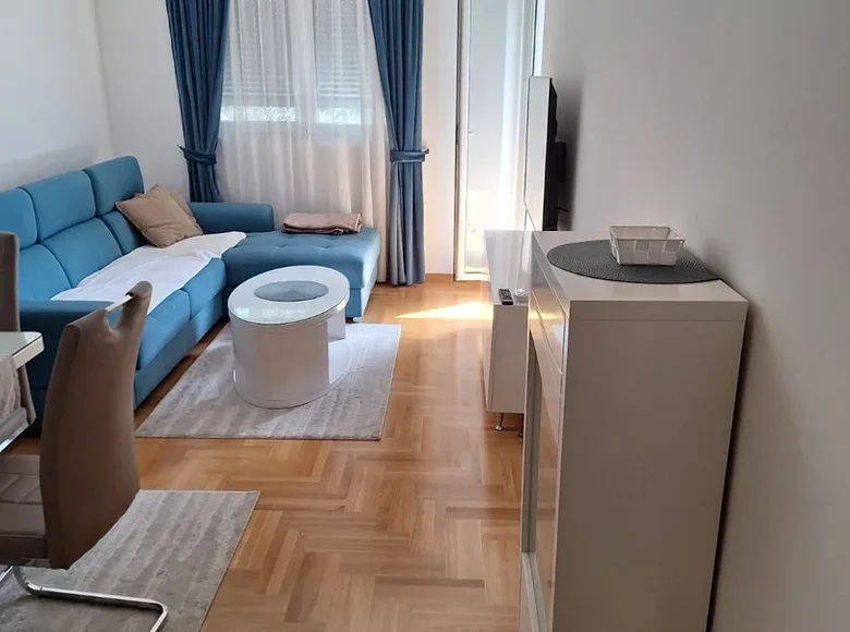 Apartamento 2 habitaciones 43 m² en Budva, Montenegro