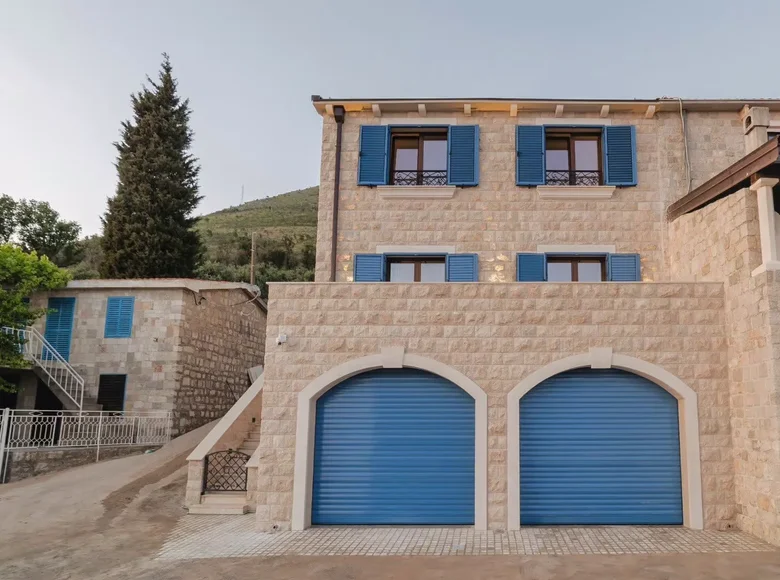 Haus  Katun Rezevici, Montenegro