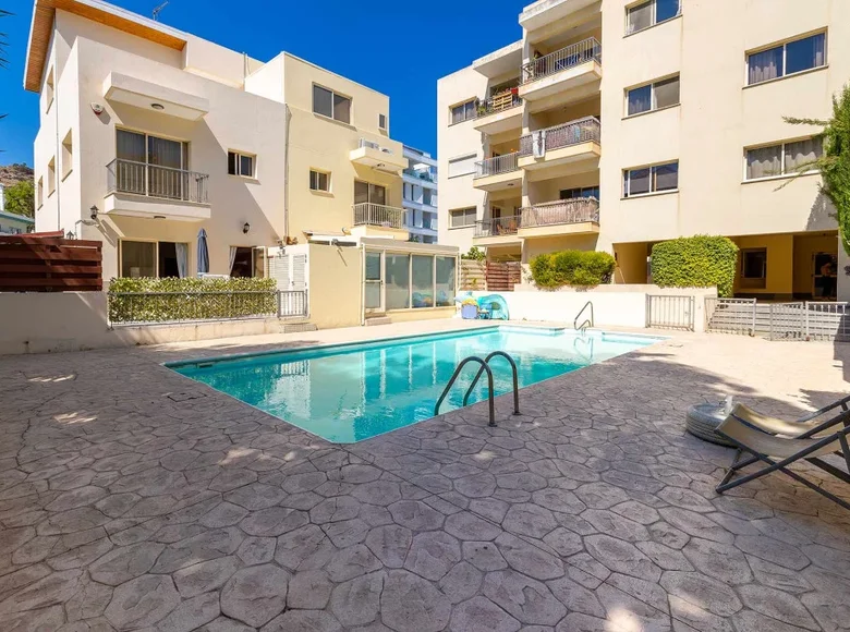 2 bedroom apartment 94 m² Germasogeia, Cyprus