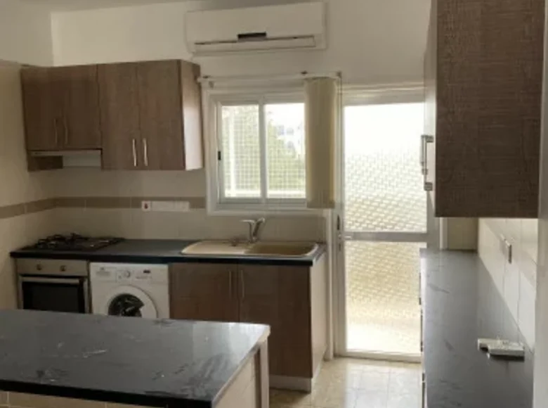 Wohnung 2 Zimmer 80 m² Limassol, Cyprus