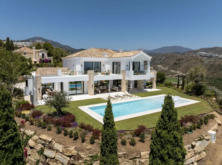 Haus 8 Schlafzimmer 958 m² Benahavis, Spanien