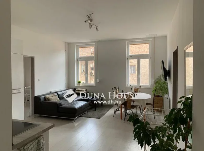 Apartment 114 m² Budapest, Hungary