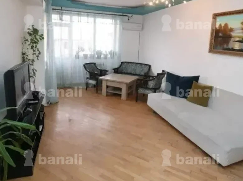 Mieszkanie 3 pokoi 74 m² Erywań, Armenia