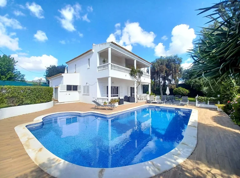 4 bedroom house 213 m² Albufeira, Portugal