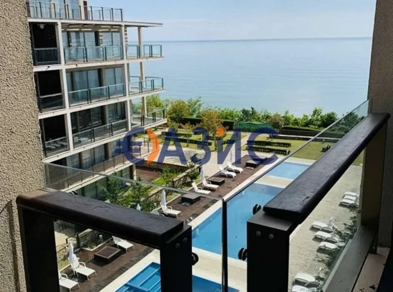 Mieszkanie 2 pokoi 81 m² Obzor, Bułgaria