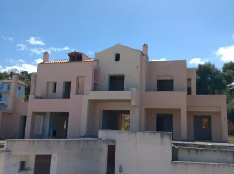Adosado 1 habitación 740 m² Municipality of Corinth, Grecia