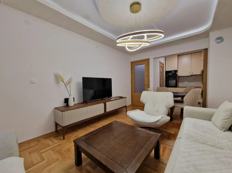 2 bedroom apartment 67 m² Budva, Montenegro