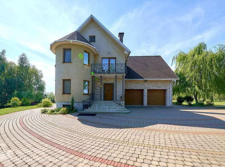 House 554 m² Siomkava, Belarus