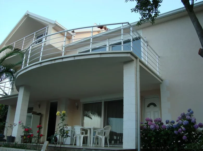 villa de 3 chambres 160 m² Krasici, Monténégro