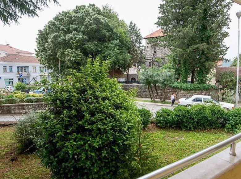 2 bedroom apartment 70 m² Tivat, Montenegro