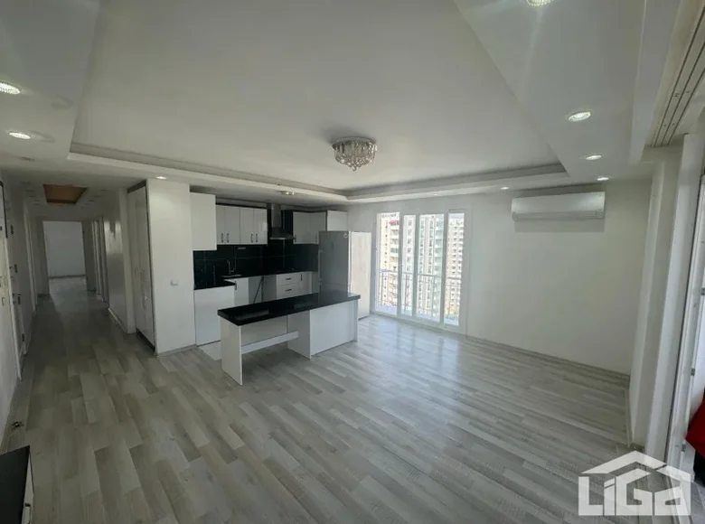 Apartamento 4 habitaciones 135 m² Erdemli, Turquía