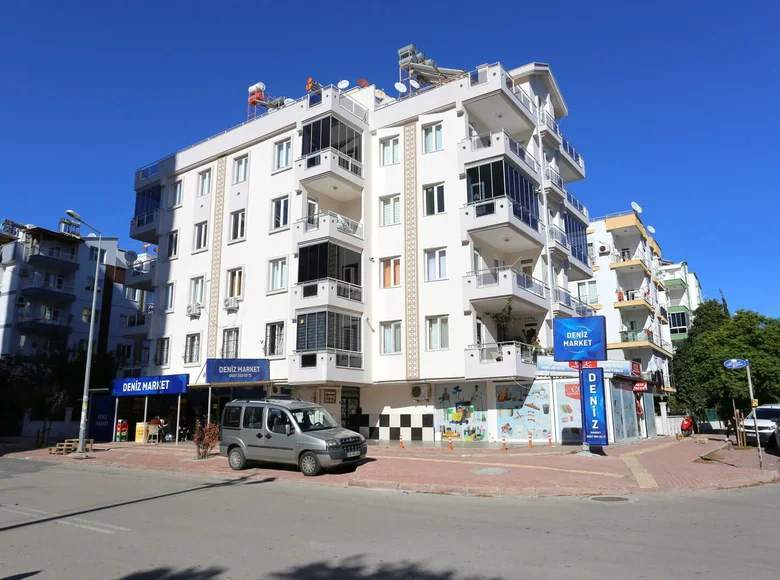 Duplex 4 bedrooms 180 m² Konyaalti, Turkey