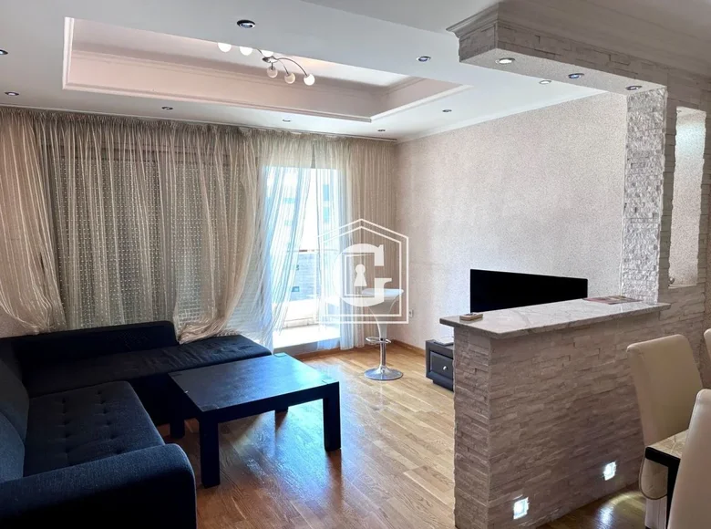 Mieszkanie 2 pokoi 86 m² Budva, Czarnogóra