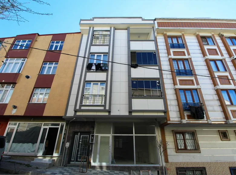 Duplex 5 bedrooms 175 m² Arnavutkoey, Turkey