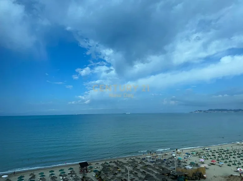 Mieszkanie 2 pokoi 85 m² Bashkia Durres, Albania