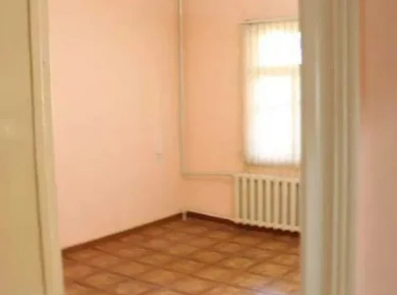 Kvartira 3 xonalar 72 m² Toshkentda