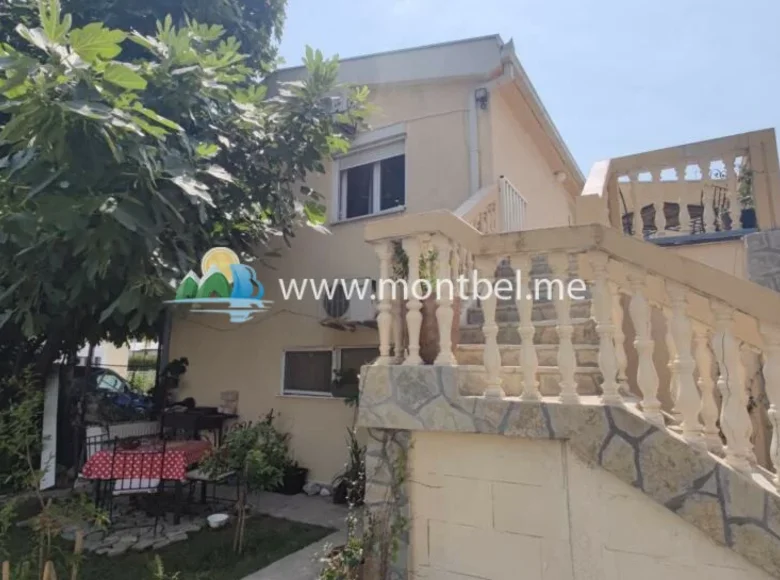 6 bedroom house 200 m² Polje, Montenegro