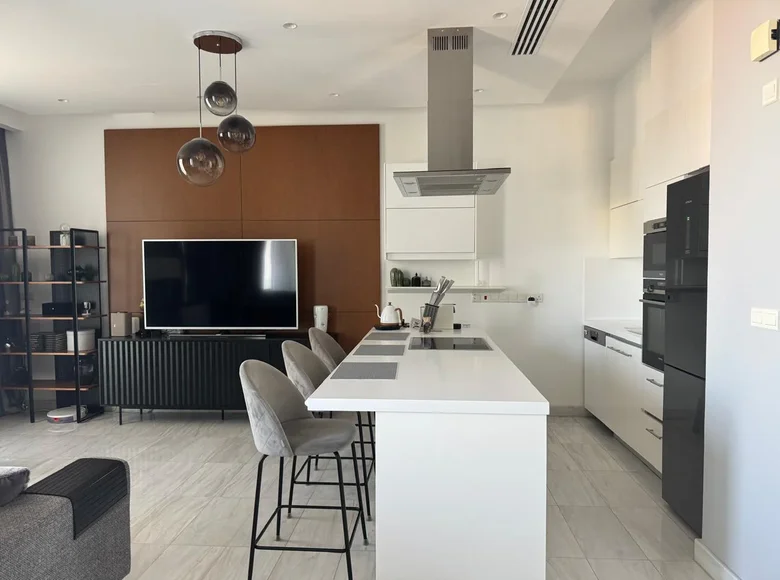 Mieszkanie 2 pokoi 103 m² Limassol, Cypr