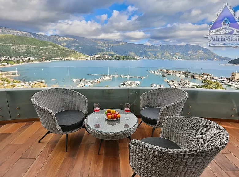 Apartamento 2 habitaciones 117 m² Budva, Montenegro