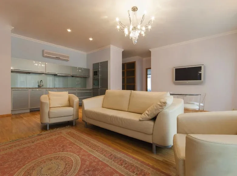 3 bedroom apartment 86 m² Navapolatsk, Belarus