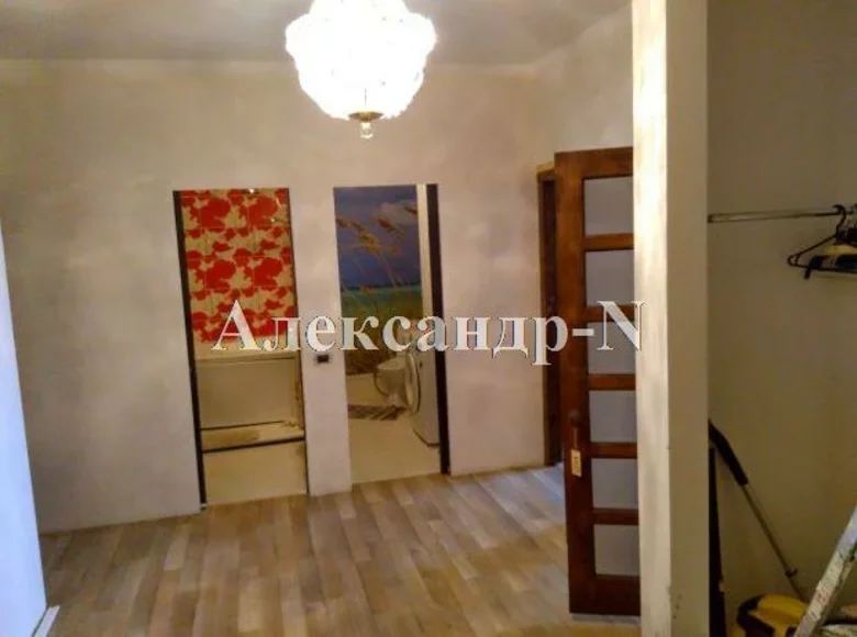 Mieszkanie 2 pokoi 75 m² Odessa, Ukraina