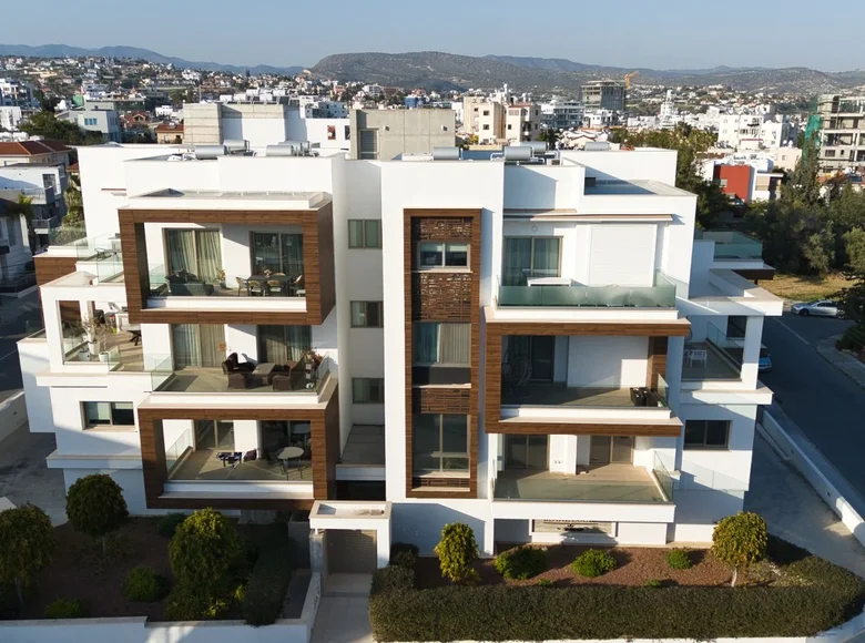 2 bedroom apartment 99 m² Germasogeia, Cyprus