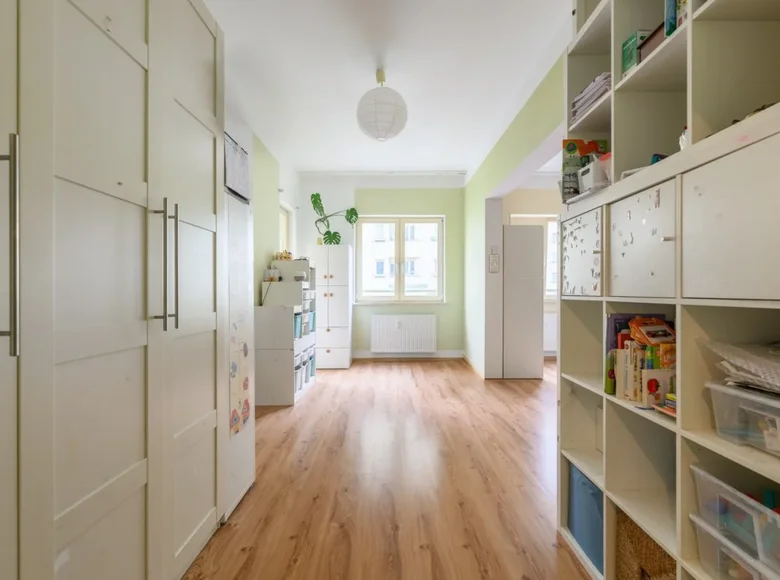 1 bedroom apartment 45 m² Warsaw, Poland