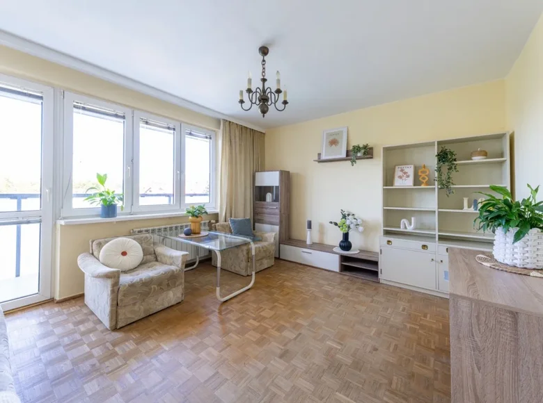 2 room apartment 36 m² Warsaw, Poland