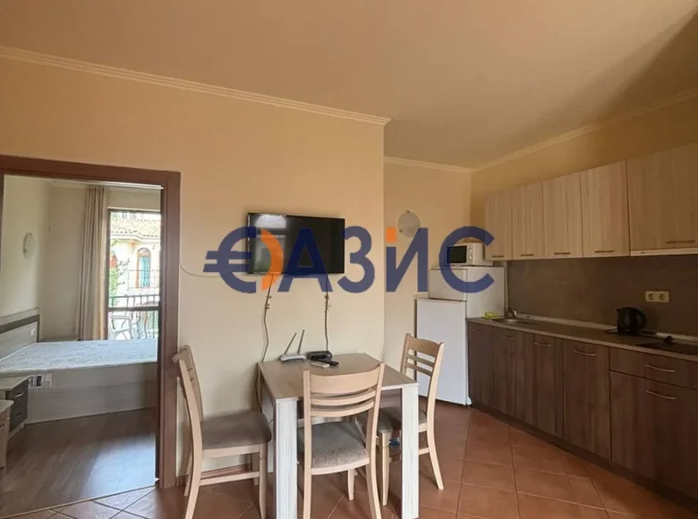 Дом 2 комнаты 55 м² Святой Влас, Болгария