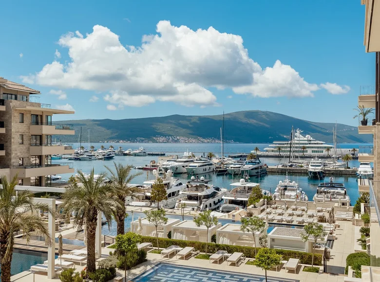 Wohnung 4 zimmer 183 m² Montenegro, Montenegro