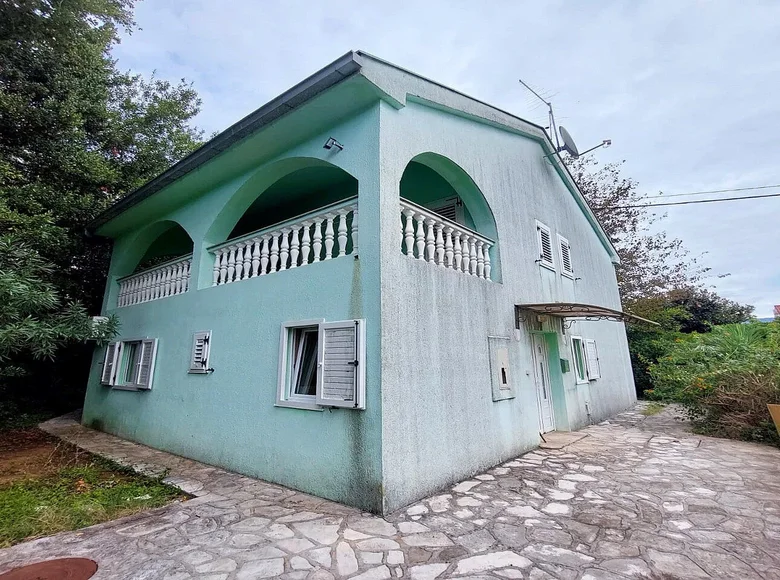 Дом 3 комнаты 150 м² Крашичи, Черногория